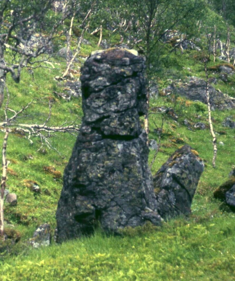 Kallen i Haugsnesdalen, Bø