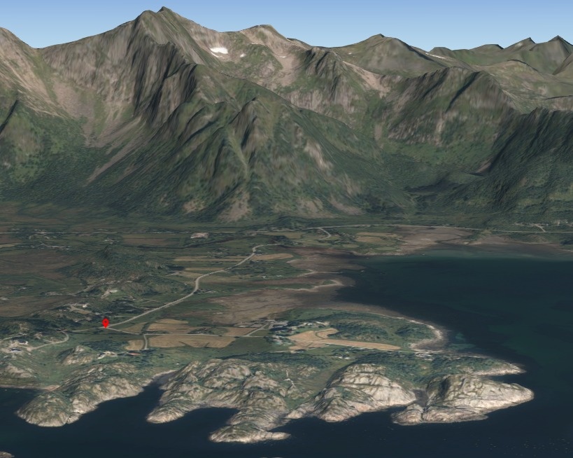 Å vise den litt dramatiske Landkomstranda på Ørsnes i Vågan.