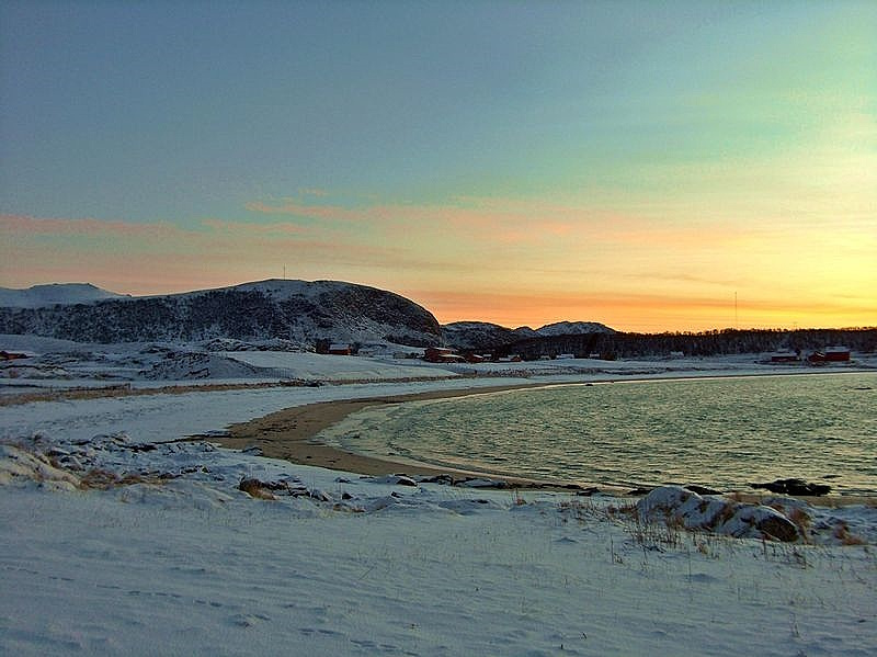 Biletet skal vise restane av den karakteristiske strandvollen (sandbanken)